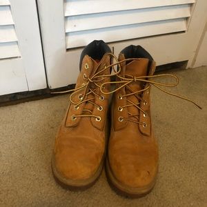 size 8 women's timberland boots